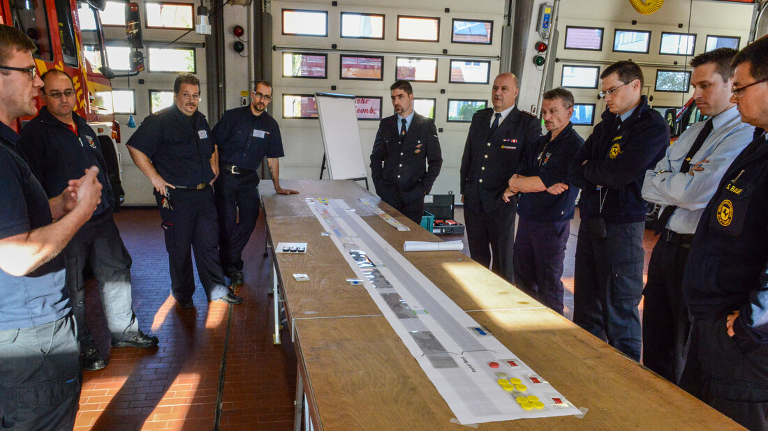 Führungsseminar zum Thema Tunneleinsätze der Landesfeuerwehrschule Baden-Württemberg