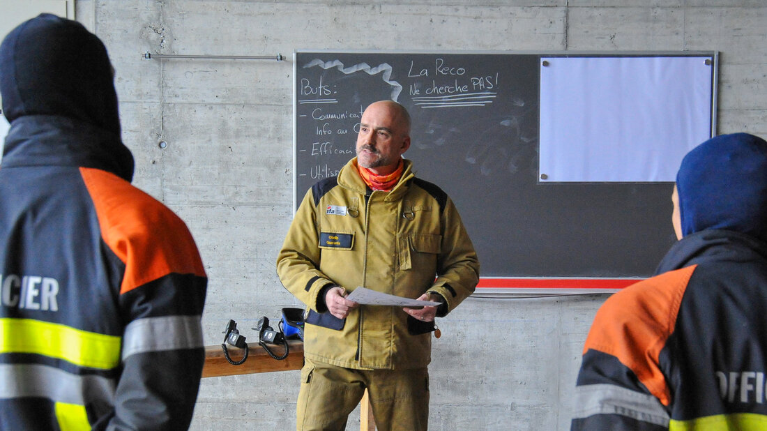 Discussion didactique lors d’une formation impartie aux sapeurs-pompiers