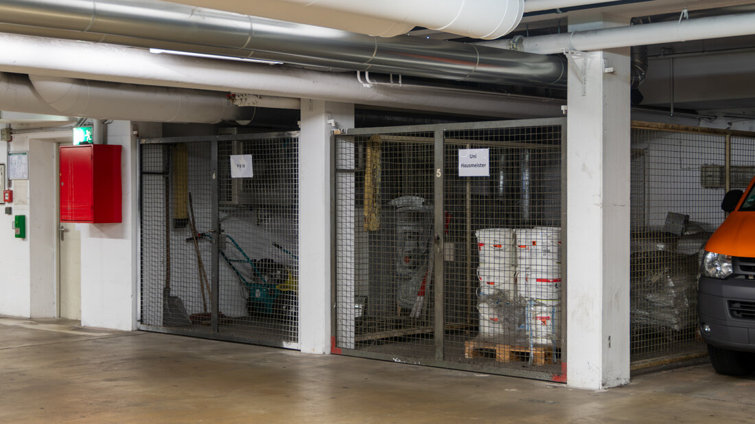 Fire load in an underground car park