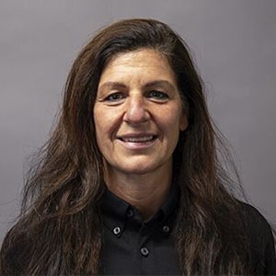  Renata Strauss-Gerardi