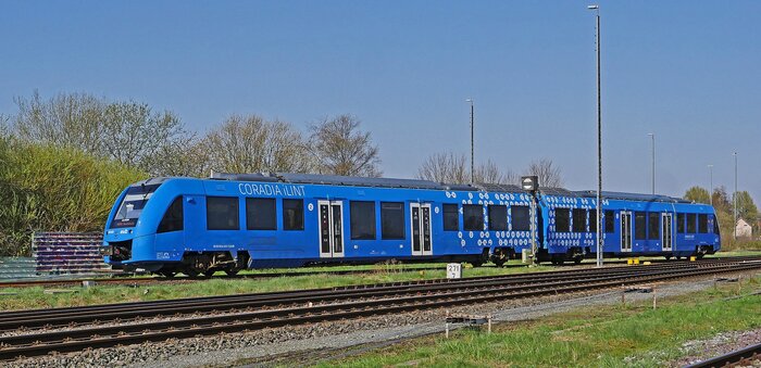 ifa_MAG_109_Hy-Zug.jpg