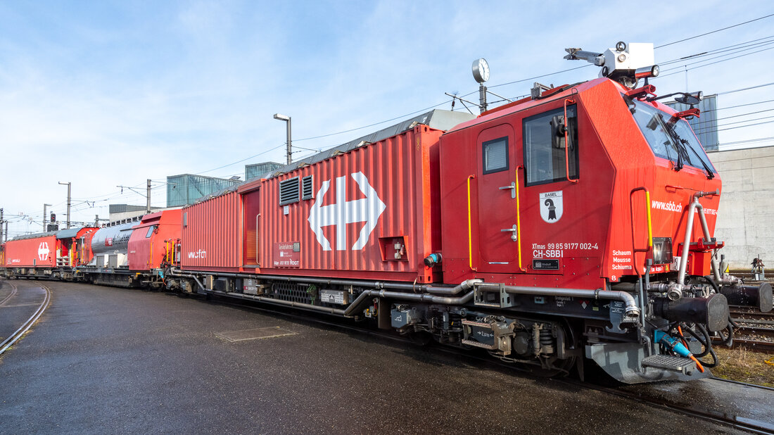 Train d'extinction et de sauvetage des Chemins de fer fédéraux suisses SA. Train d'extinction et de sauvetage des Chemins de fer fédéraux suisses SA.