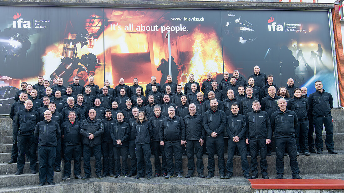 Instruktoren-Team der International Fire Academy 