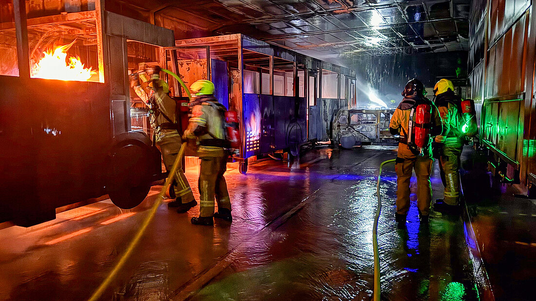 Ausbildung im Strassen-Übungstunnel